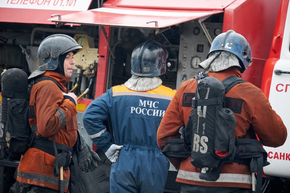    Газовый баллон взорвался в двухэтажном здании. Артем КИЛЬКИН