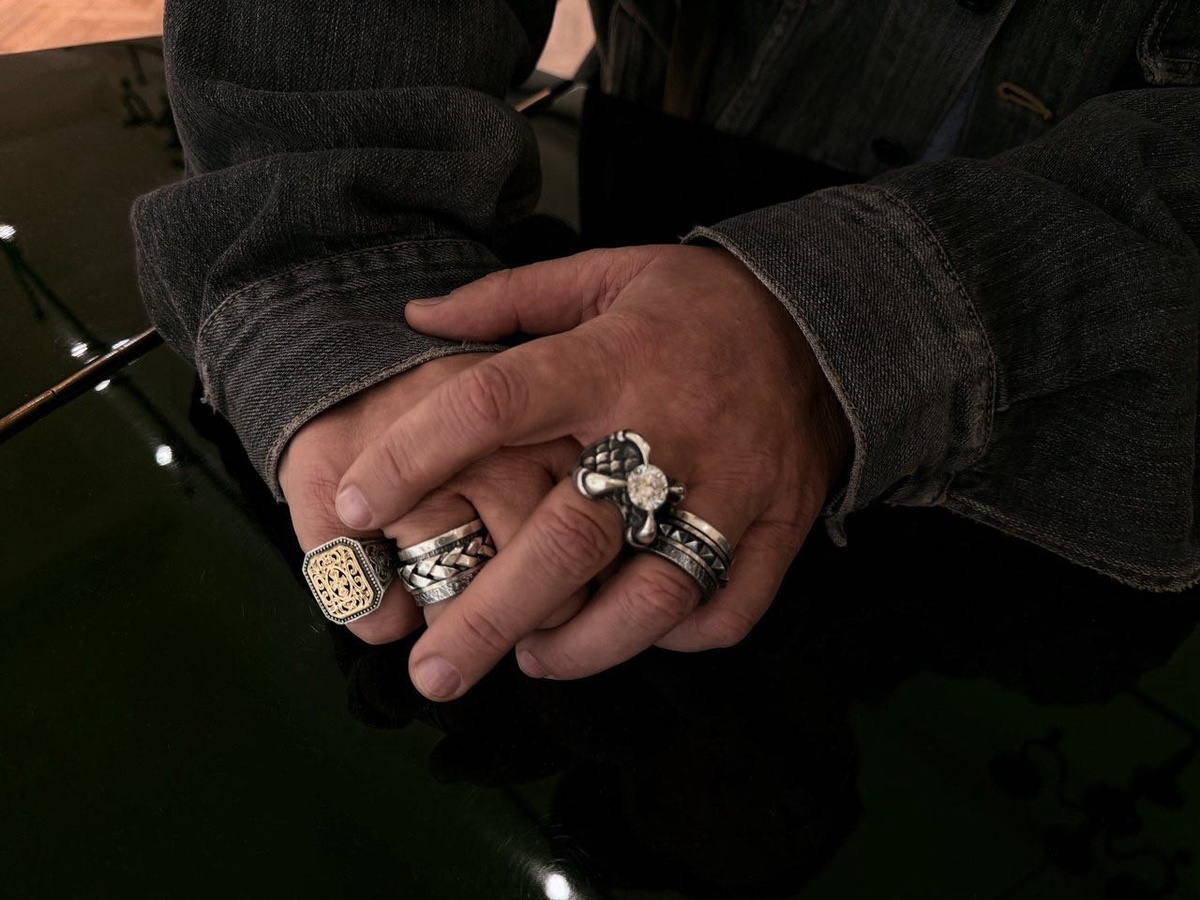 из открытых источников