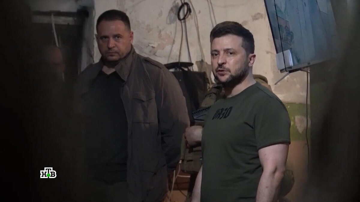    Украинский коррупционный скандал перерастает в политический кризис