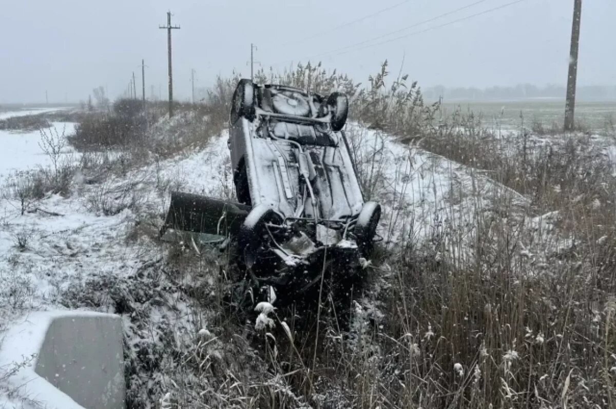    Водитель на Ставрополье вылетел с трассы и разбился насмерть