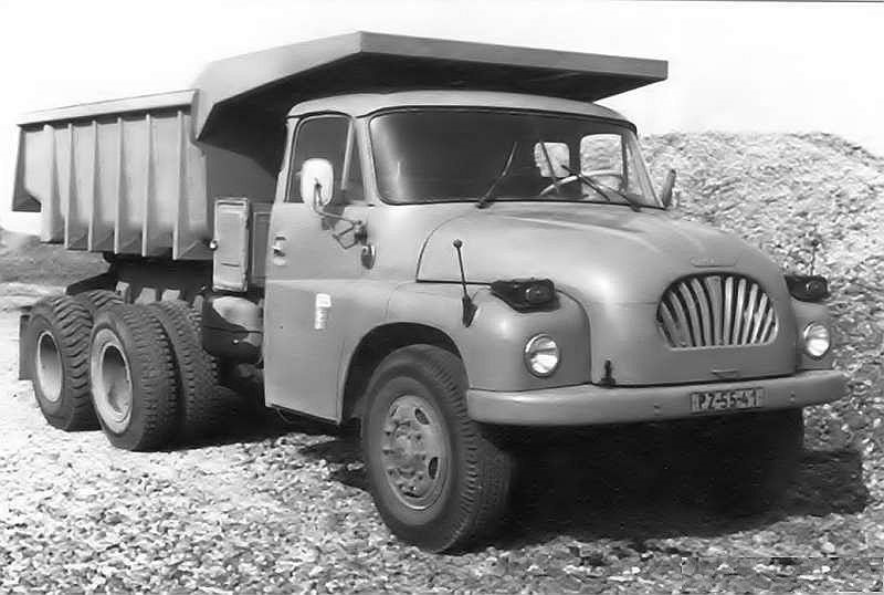 Tatra 138: история грузовика, который стал лучшим другом советского водителя.