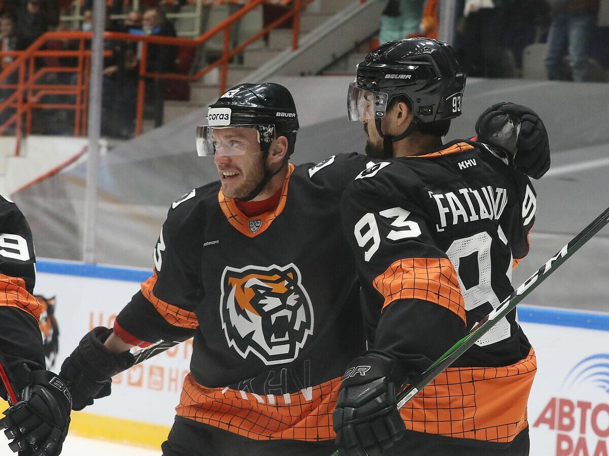    Хоккеисты "Амура". | © Фото : Пресс-служба ХК "Амур".