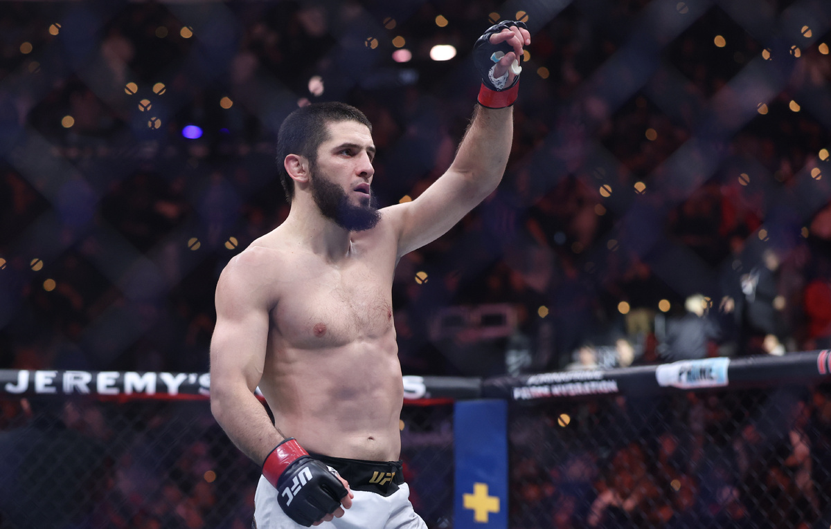    Ислам Махачев  Harry How/Getty Images