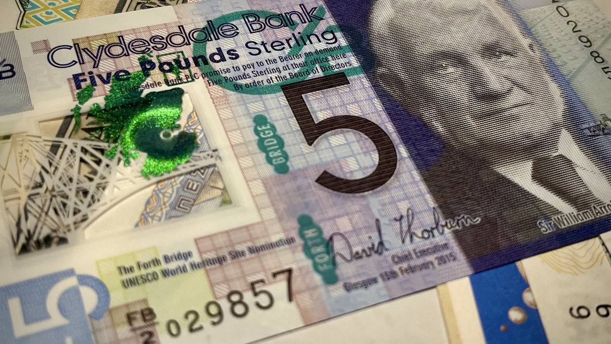 Эррол не просто строил мосты — он творил историю…