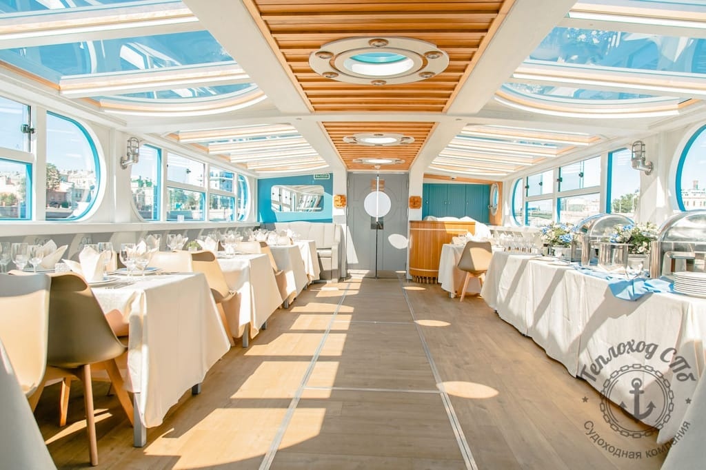 Теплоход Атлант