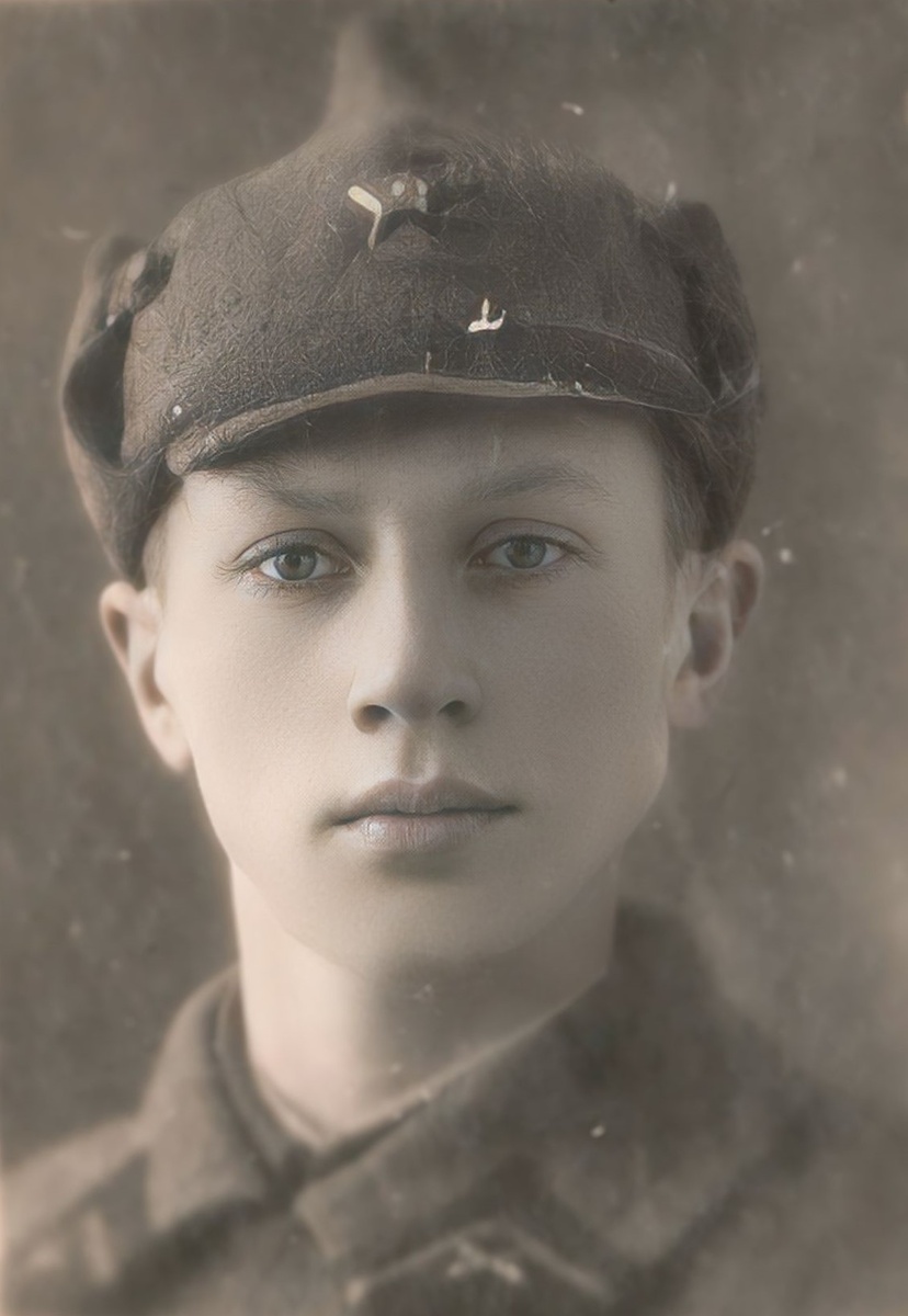 А.Я.Очкин. 10.1941. По фотографии Государственного историко-мемориального музея-заповедника "Сталинградская битва".