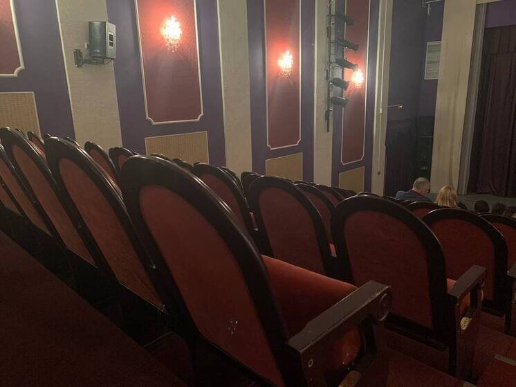     Театр, в котором занимаются 35 школьников, работает с 2022 года. Фото: Архив МК в Великом Новгороде