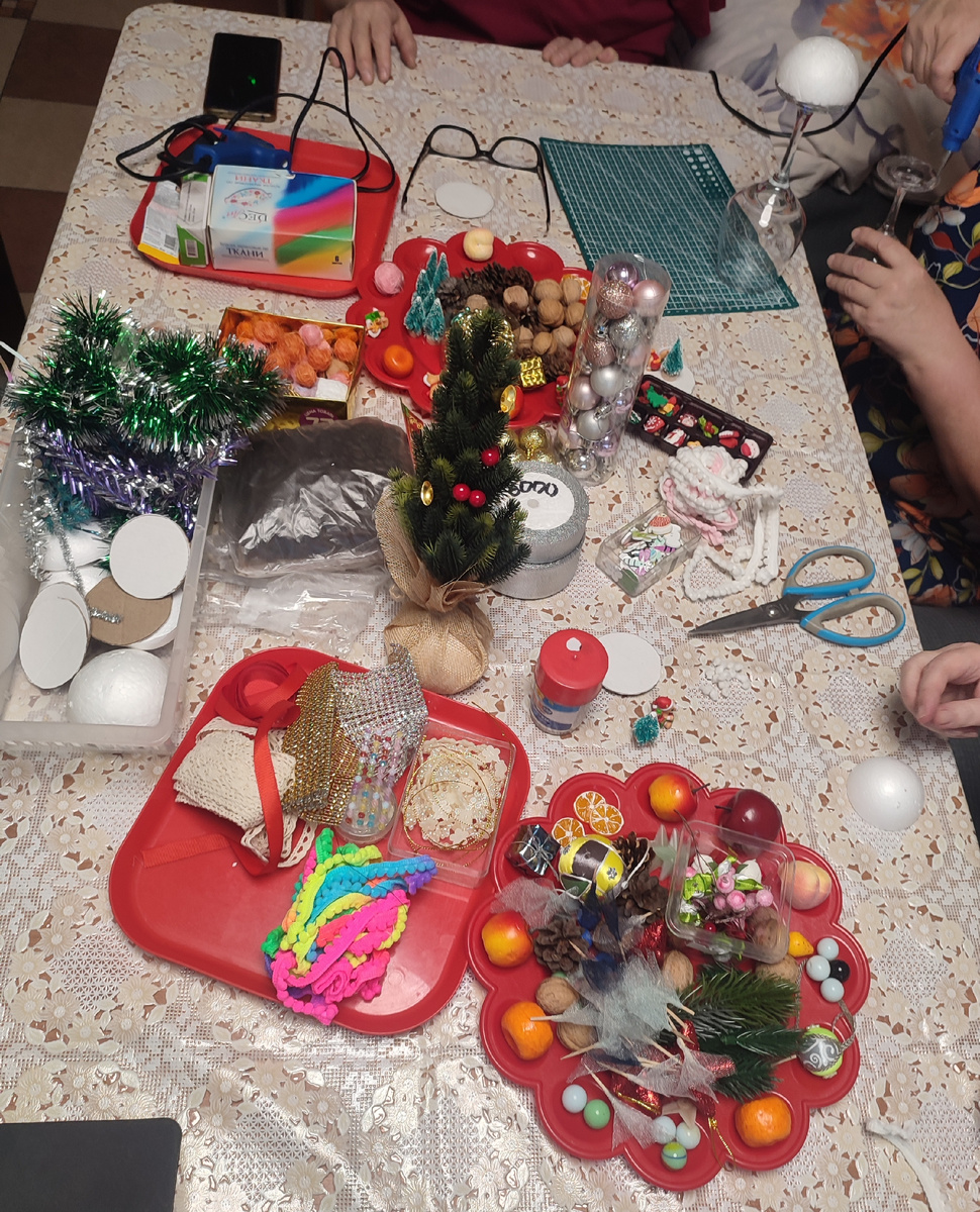 Все такое красивое, блестящее, новогоднее...