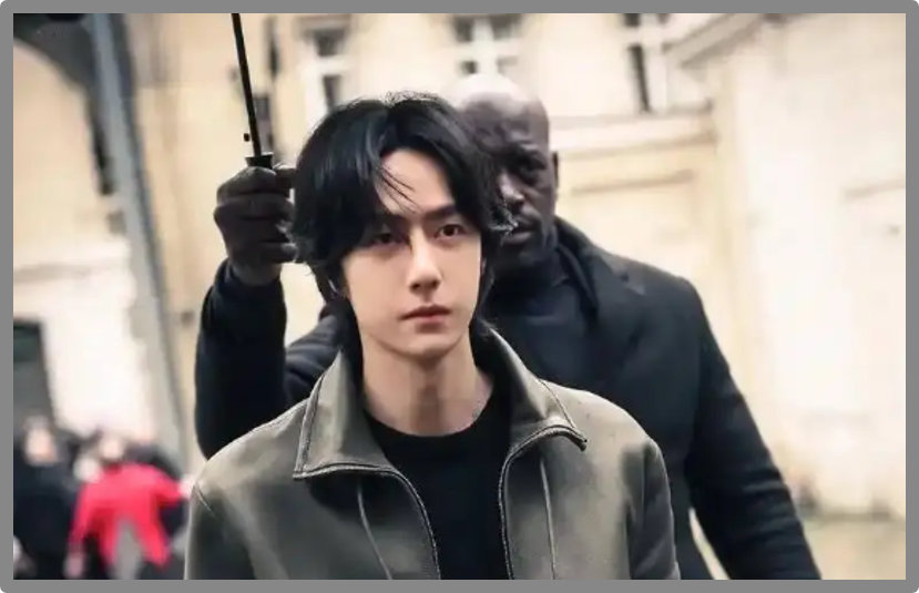 Китайский актер Ван Ибо.