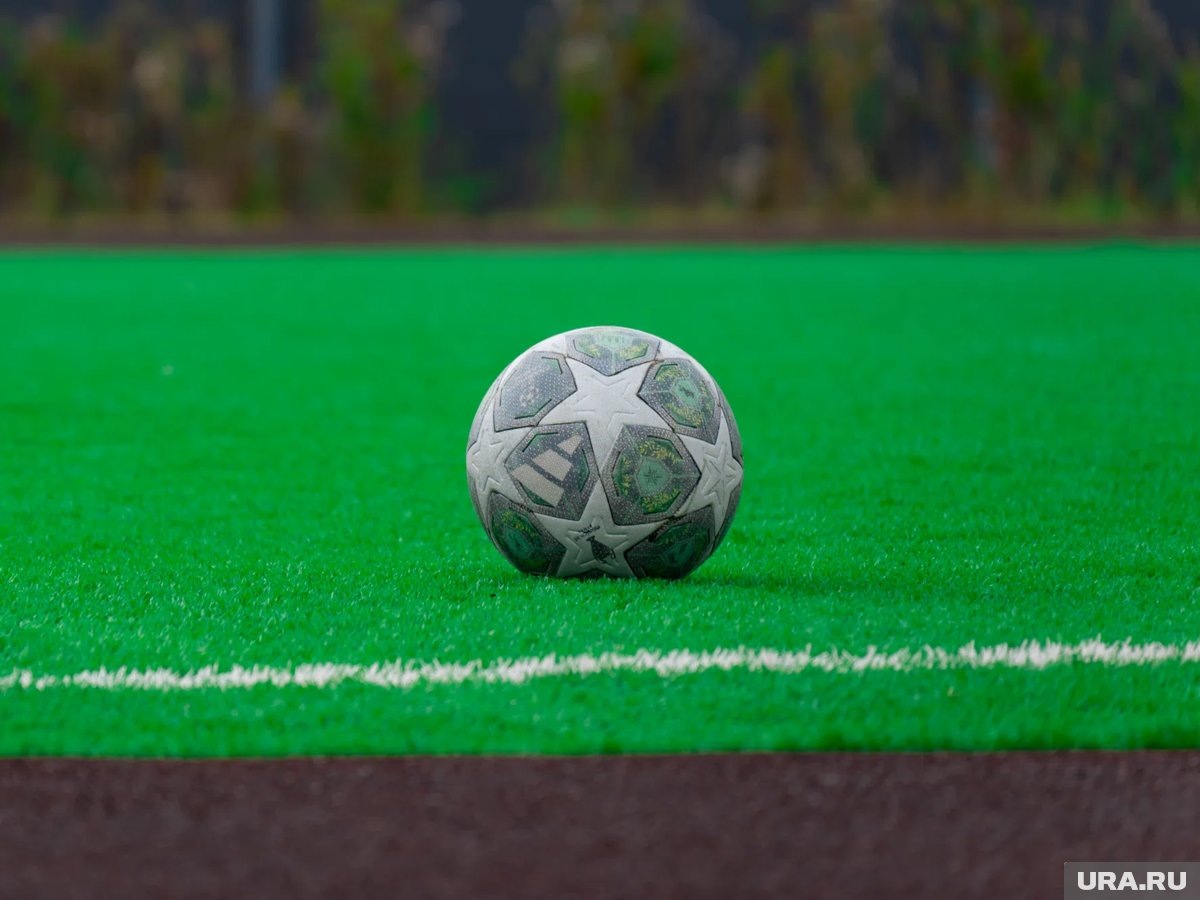     Бывшего футболиста ЦСКА Адамса несколько раз избили