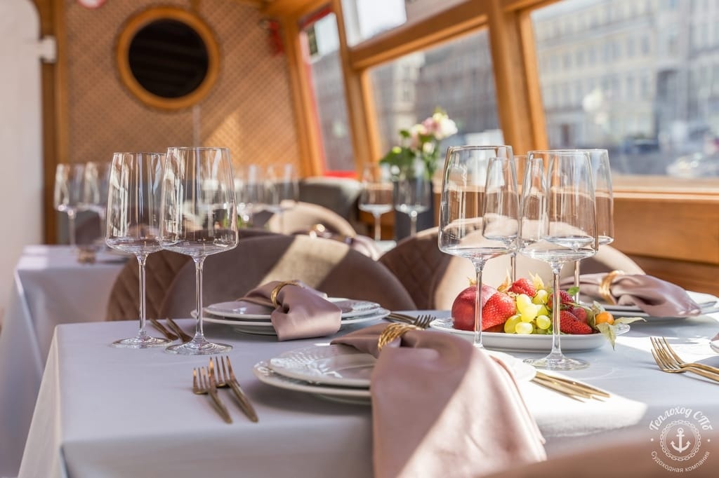 Проведение мероприятий на теплоходе Афродита