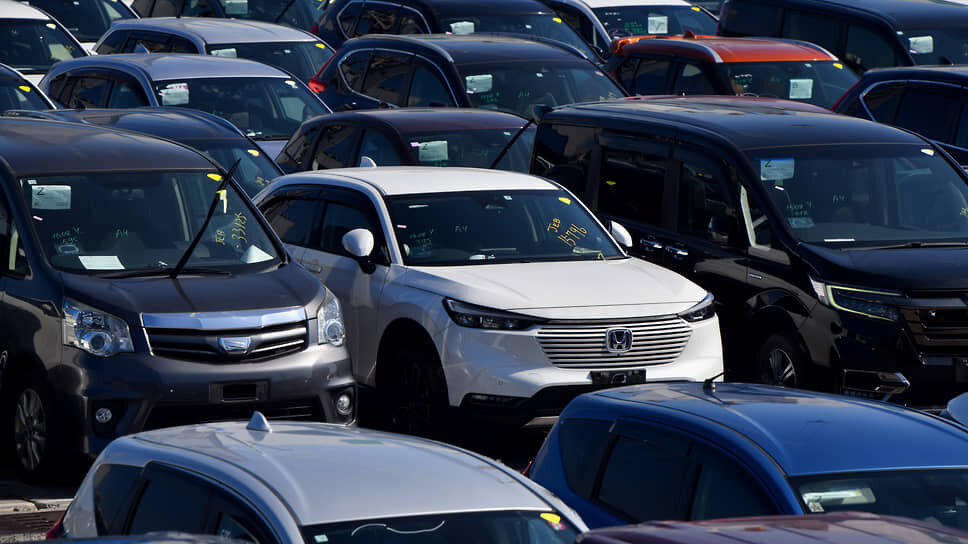 Татарстан занял 4-е место среди регионов РФ по объему продаж машин в 2025 году.📷Фото: Александр Манзюк / Коммерсантъ