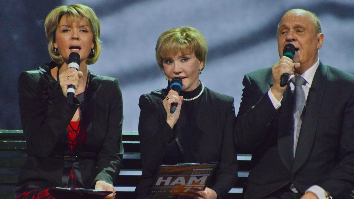    Юлия Меньшова, Вера Алентова и Владимир Меньшов. Фото: legion-media