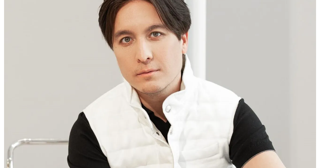 Хайдаров продолжил работать в 2025 несмотря ни на что. Наш прогноз был верным.