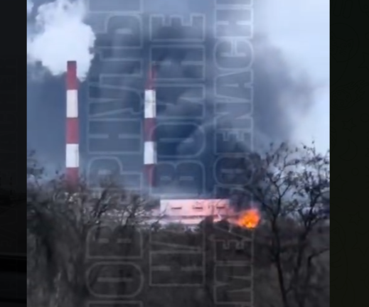    Киевская ТЭЦ-5 после комбинированного удара. Скриншот: Телеграм-канал "Политика Страны"