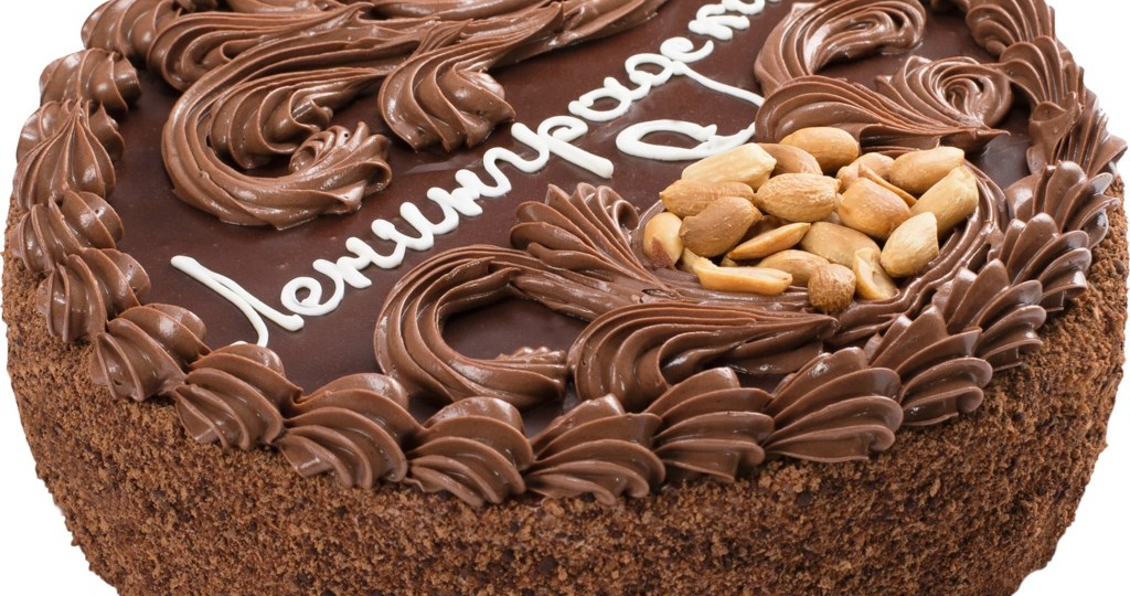 Торт «Ленинградский»: Вкус, который вернет в СССР. Секреты того самого десерта из прошлого