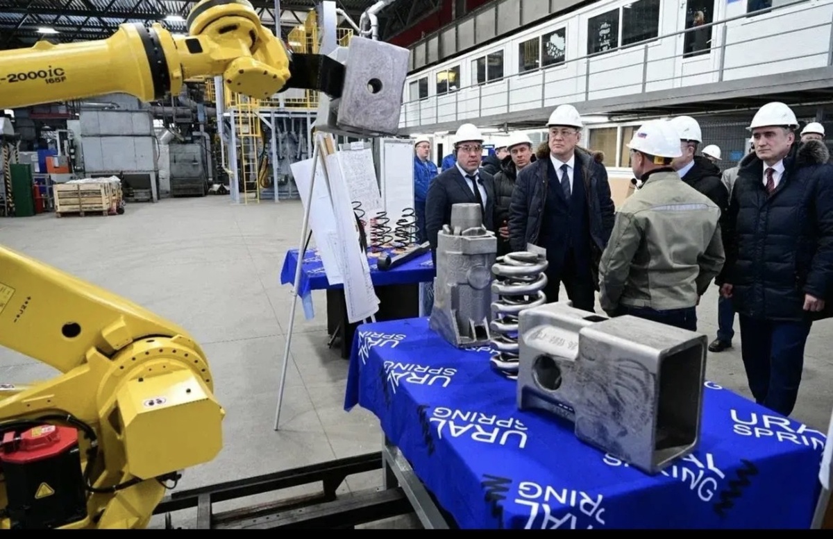     Башҡортостан Башлығы Урал пружиналар заводында булды