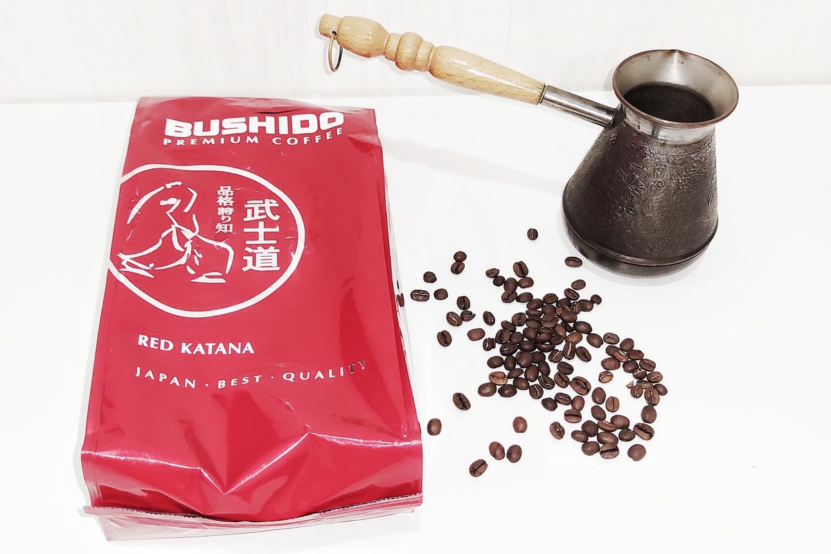 Прекрасный кофе с бонусом в виде соуса Махеев и какао от Ленты