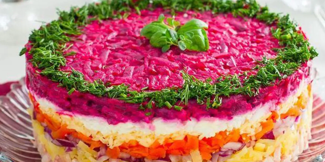 Салат с курицей