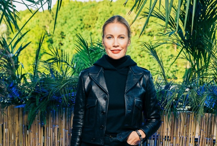 Елена Летучая - телеведущая , знак Стрелец