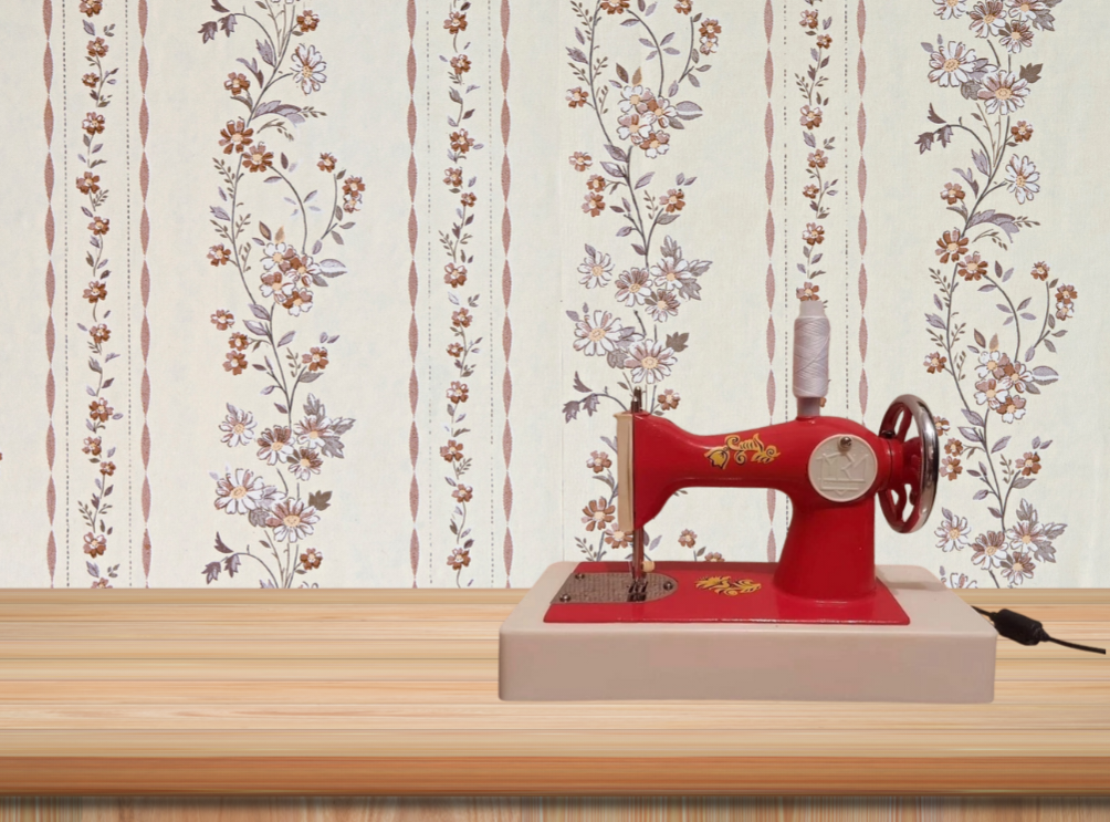 Машинка из интернета, антураж доработала в приложении))