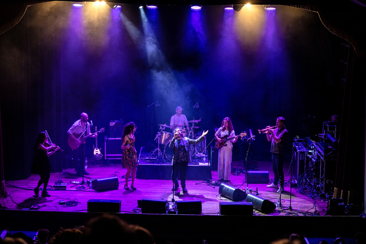 Oi Va Voi на сцене. Фото: Тариана Гориловски