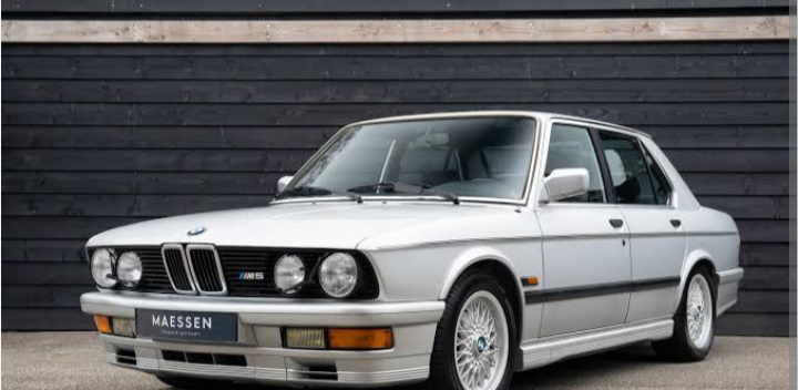 Самая первая BMW M5