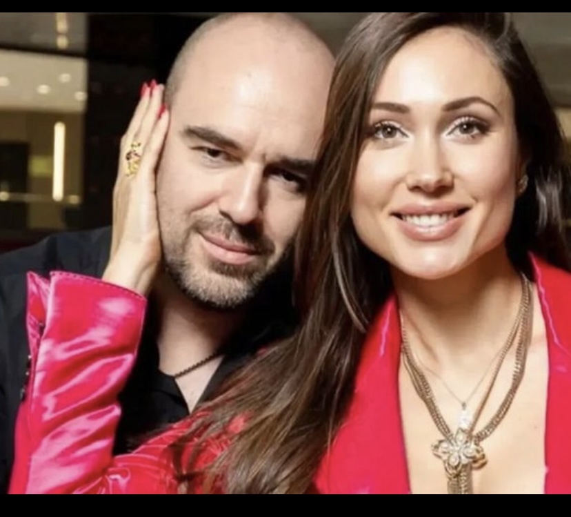 Супруги Товстик.