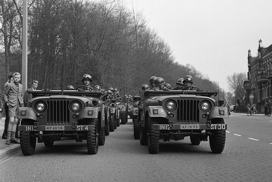    Willys M38A1. Фото: autowp.ru