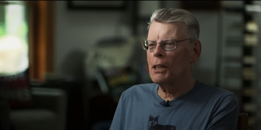    Стивен Кинг ждёт продолжения сериала «Одна из многих» (источник изображения) News Express Team