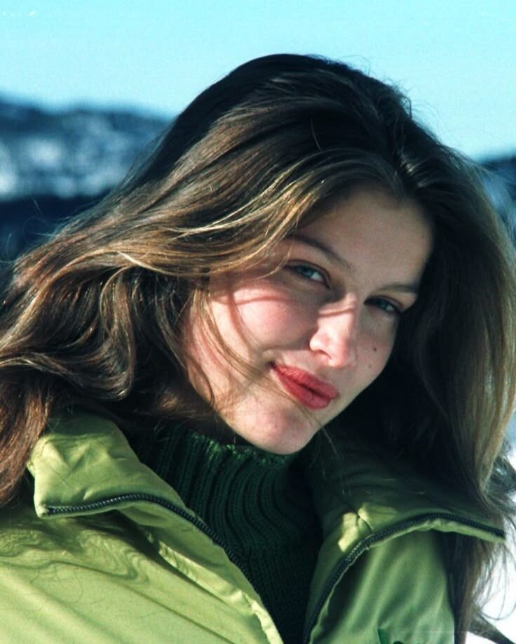 Летиция Каста: знаменитая французская актриса. Фото из Яндекс картинки