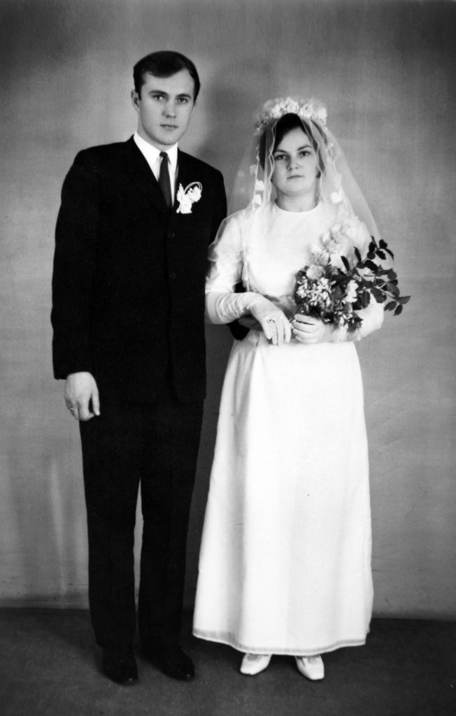    В этих фотографиях — вся жизнь семьи. Евгения Орлова