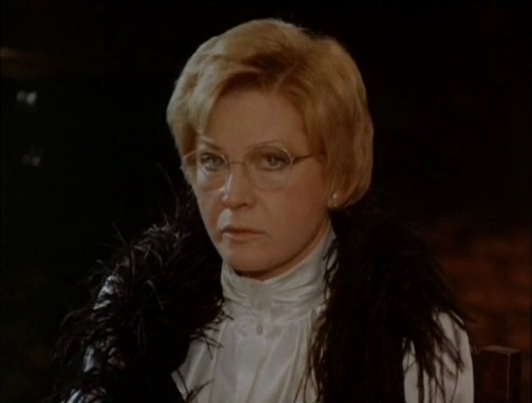    Кадр из к/ф "Десять негритят" (1987). Режиссёр Станислав Говорухин, Одесская киностудия