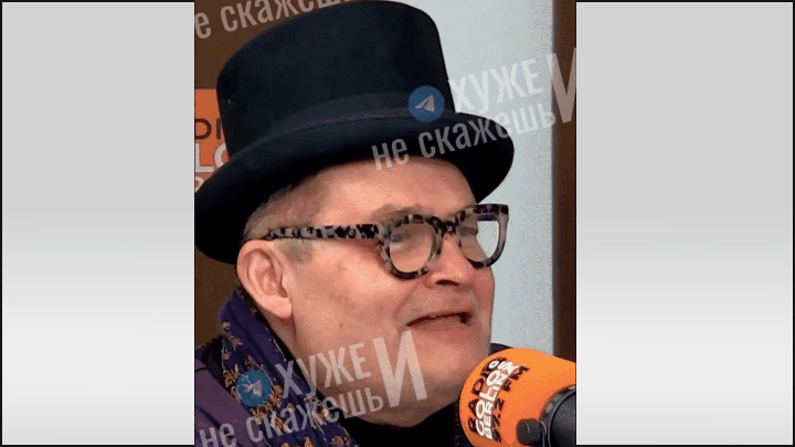    Нет, вы только послушайте эти невероятные фантазии. Сам Васильев-то верит в то, что говорит? GIF ТГ-канала "Хуже и не скажешь"