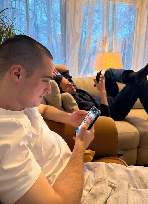    Сыновья Анны Михалковой. Фото: соцсети