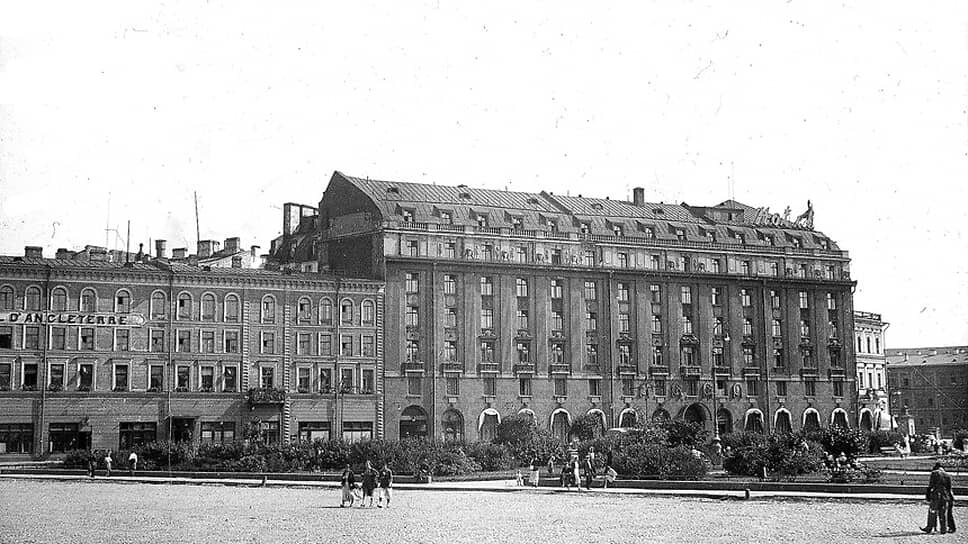    1925–1930 годы. Ленинград. Гостиницы «Англетер» и «Астория».