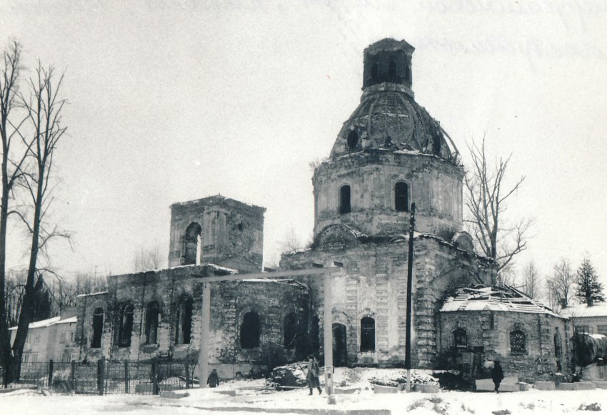 Фотография выполнена в феврале 1989 года. Фотограф Андрей Агафонов. С сайта: sobory.ru