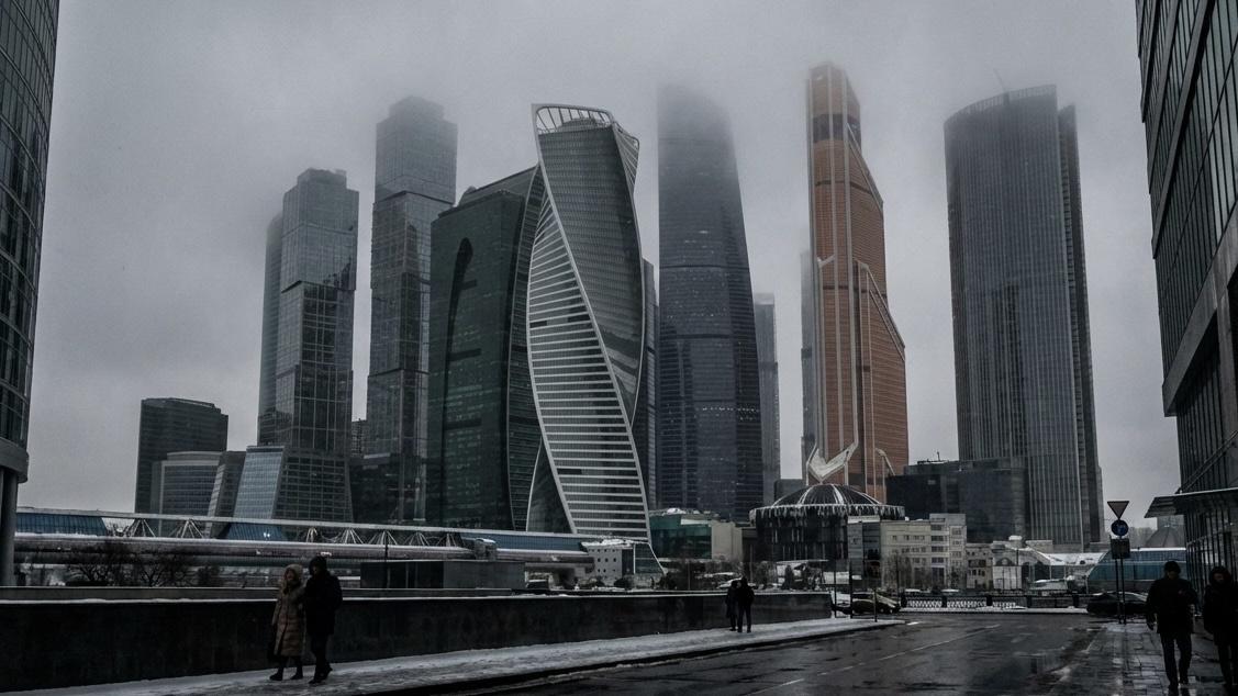 В январе Москва и Петербург переходят в режим «энергосбережения».