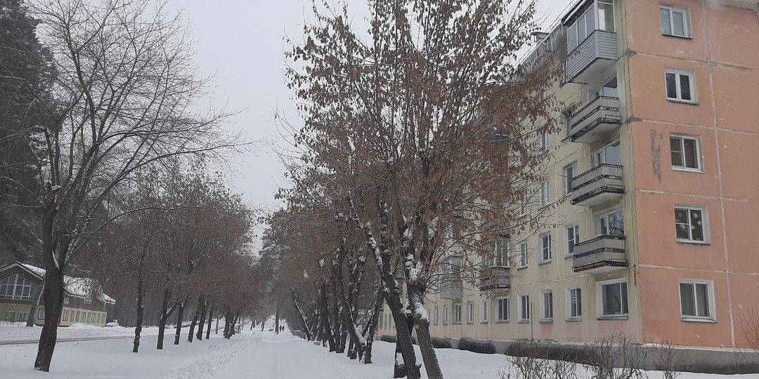 И что только не вспомнишь, гуляя по улицам детства