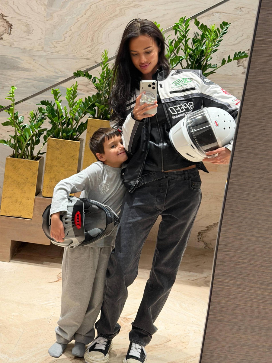    Анастасия Решетова с сыном. Фото: Тelegram-канал reshetovalife