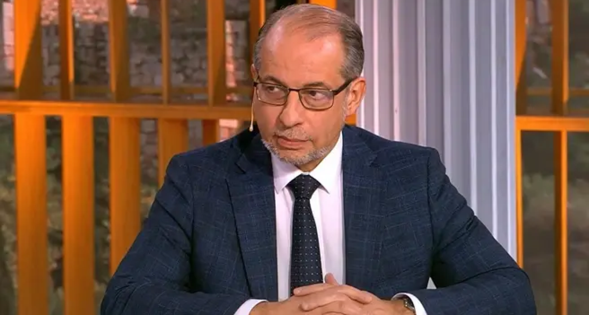    телепередача «Умницы и умники» (12+), выпуск от 27 декабря 2025 года / Первый канал с сайта n1s1.hsmedia.ru