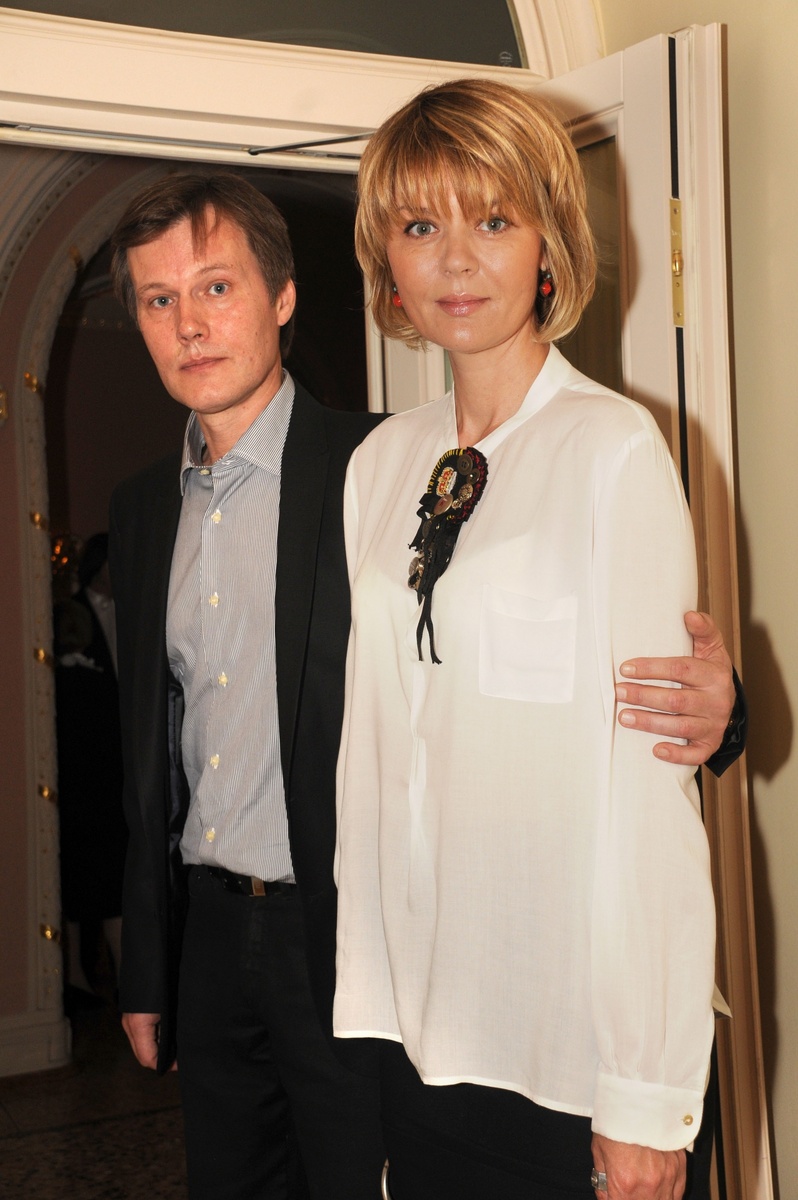    Игорь Гордин женат на Юлии МеньшовойPersonaStars