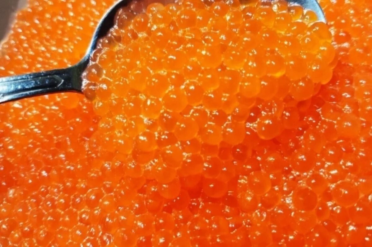    Тулякам объяснили, как проверить качество икры в магазине