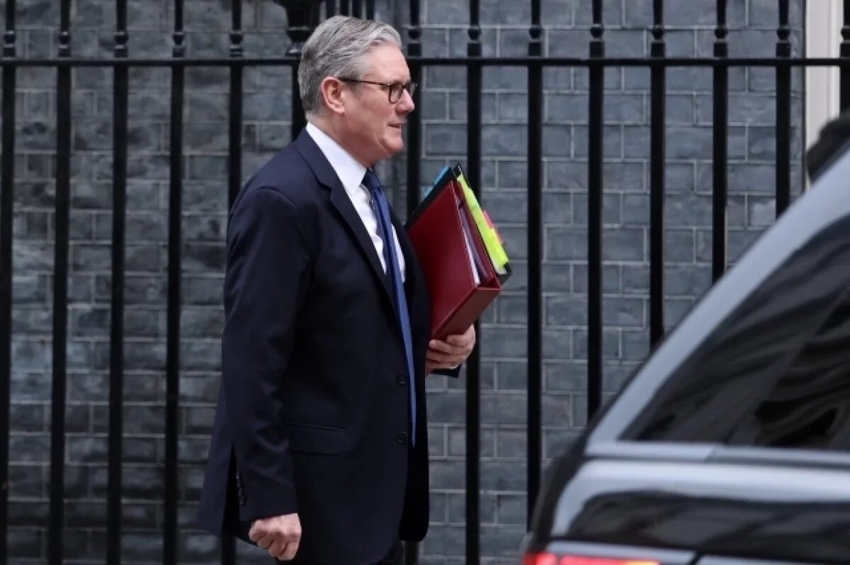    Telegraph: Стармера не было на встрече с Зеленским из-за плотного графика