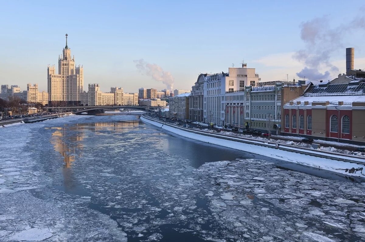    Москву накрывают морозы.