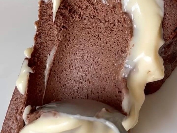 Божественное искушение: Шоколадный чизкейк Сан Себастьян от шеф-кондитера