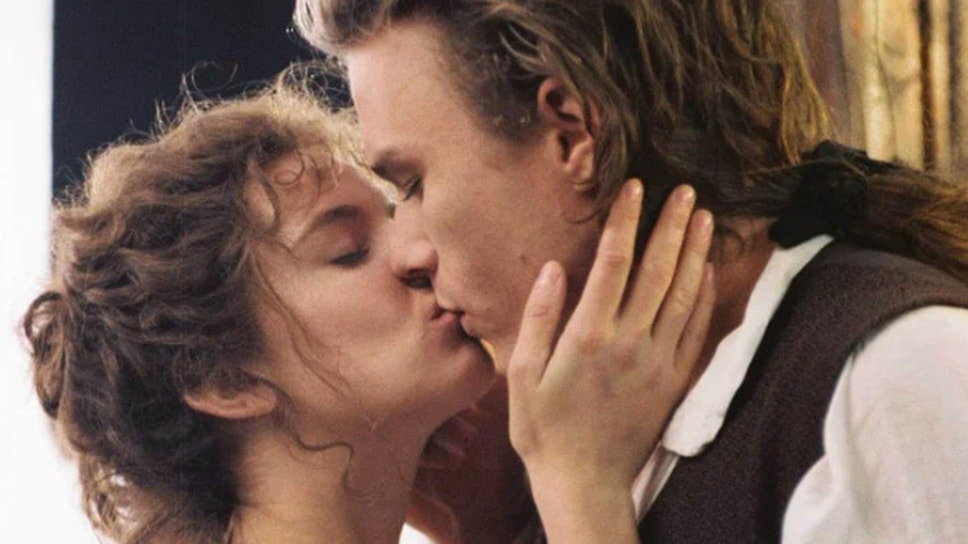 Следующей работой актрисы стала роль в фильме «Казанова» (кадр на фото) 2005 года. Ради этой роли Сиенне Миллер пришлось обучаться фехтованию .📷Фото: Power