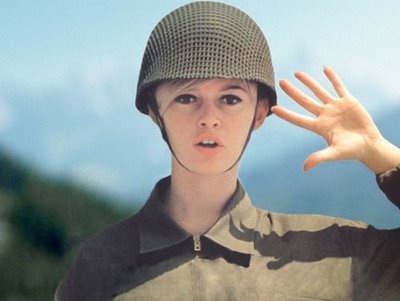    фото: кадр из фильма "Бабетта идет на войну" (1959)