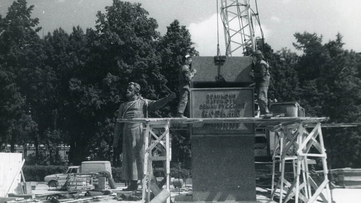    Как строили советские памятники Нижнего Новгороде   pastvu.com alt82