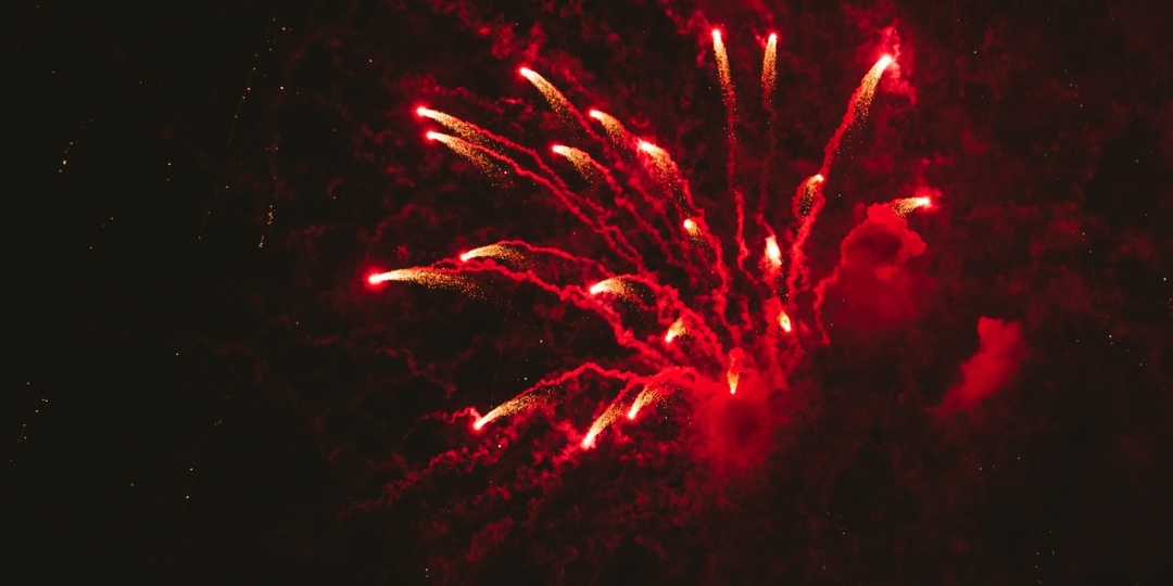 Названы места в Подмосковье, где все-таки можно запускать салюты и петарды